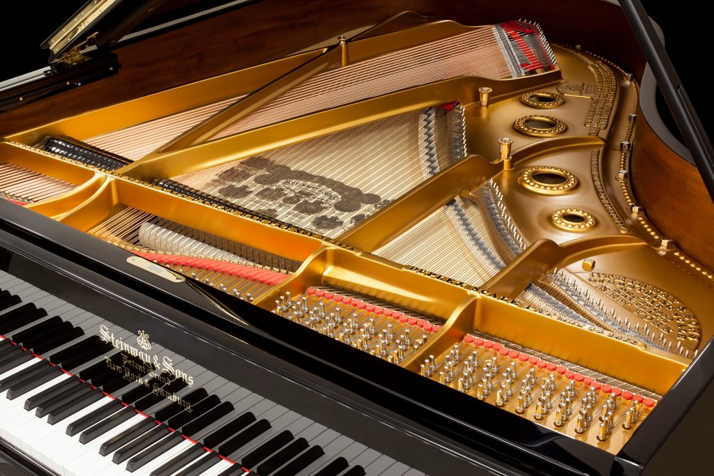 Część akustyczna fortepianu marki Steinway&Sons po kompletnej renowacji